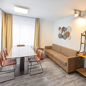 Excellentas Appart hôtel
