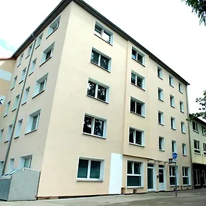 Iq Hotel